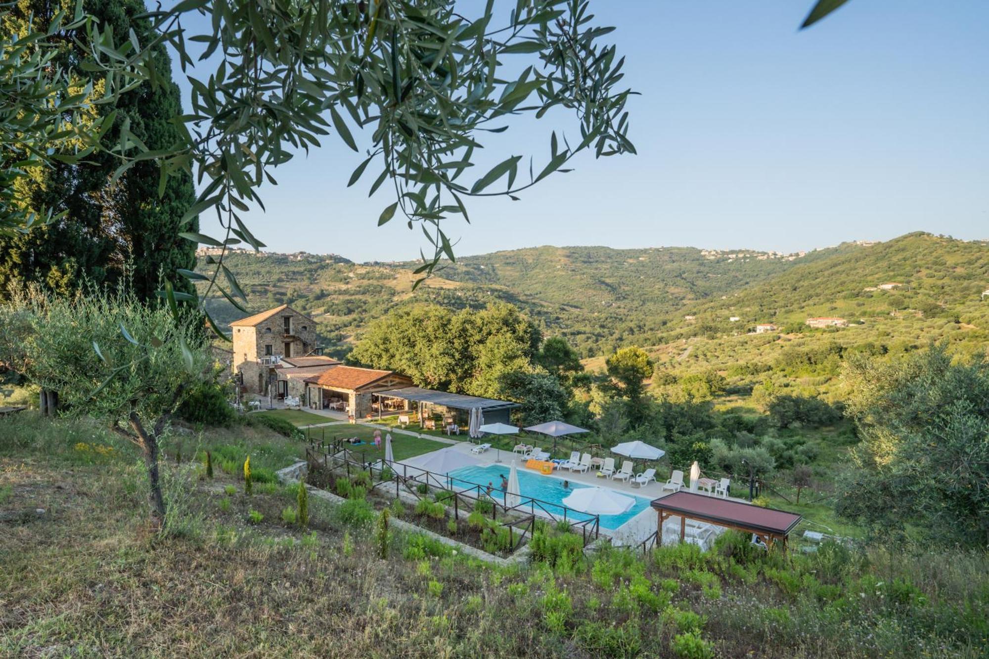Le Querce Farmhouse アグローポリ エクステリア 写真